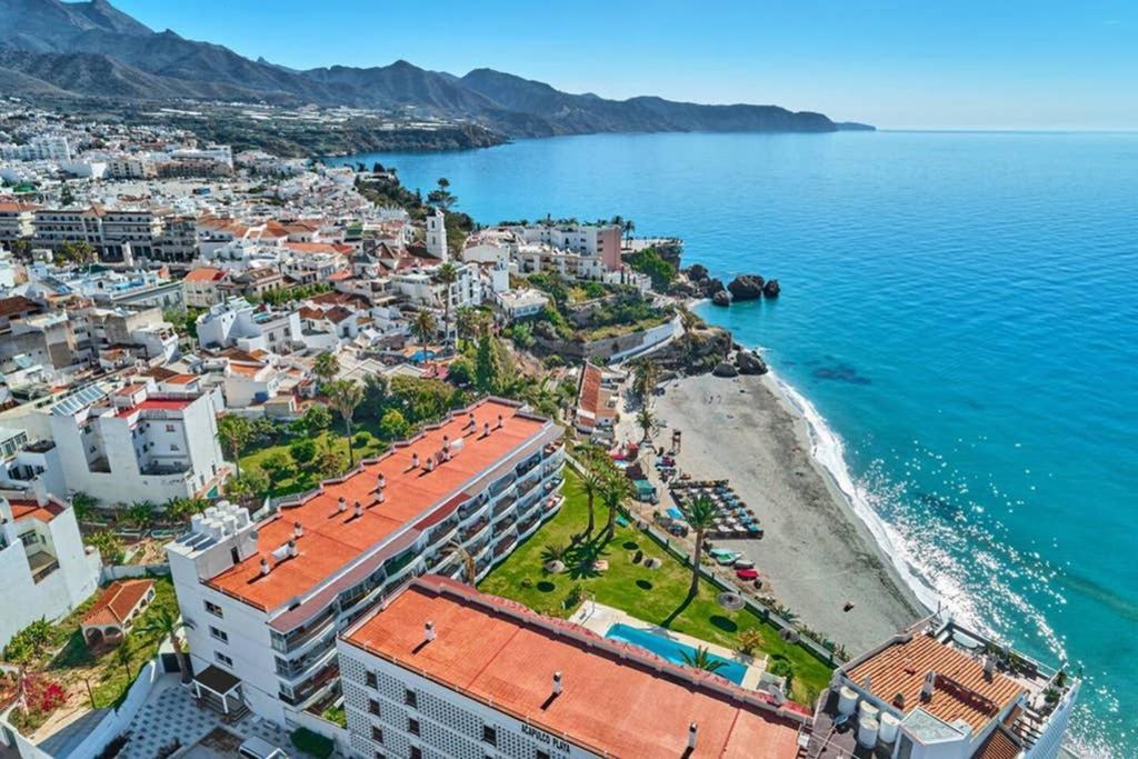 Acapulco Playa -Nerjaアパートメント エクステリア 写真
